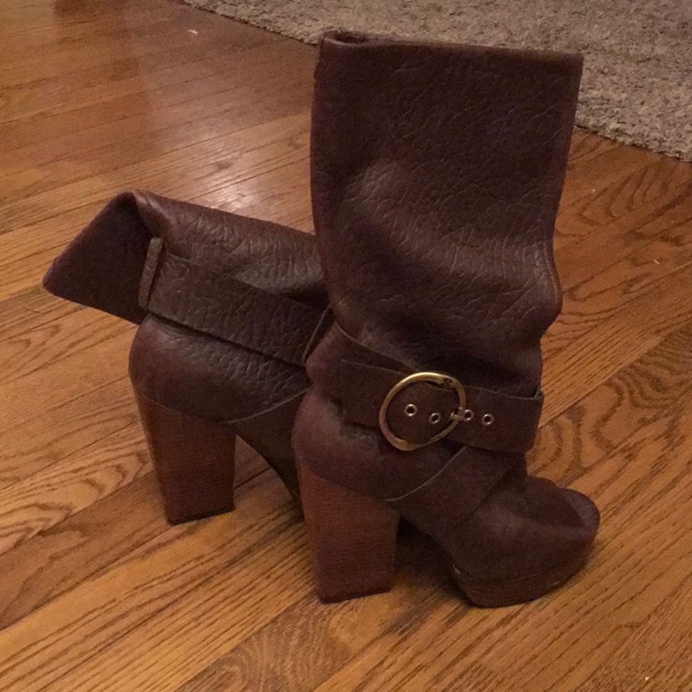 Open toe women's boots